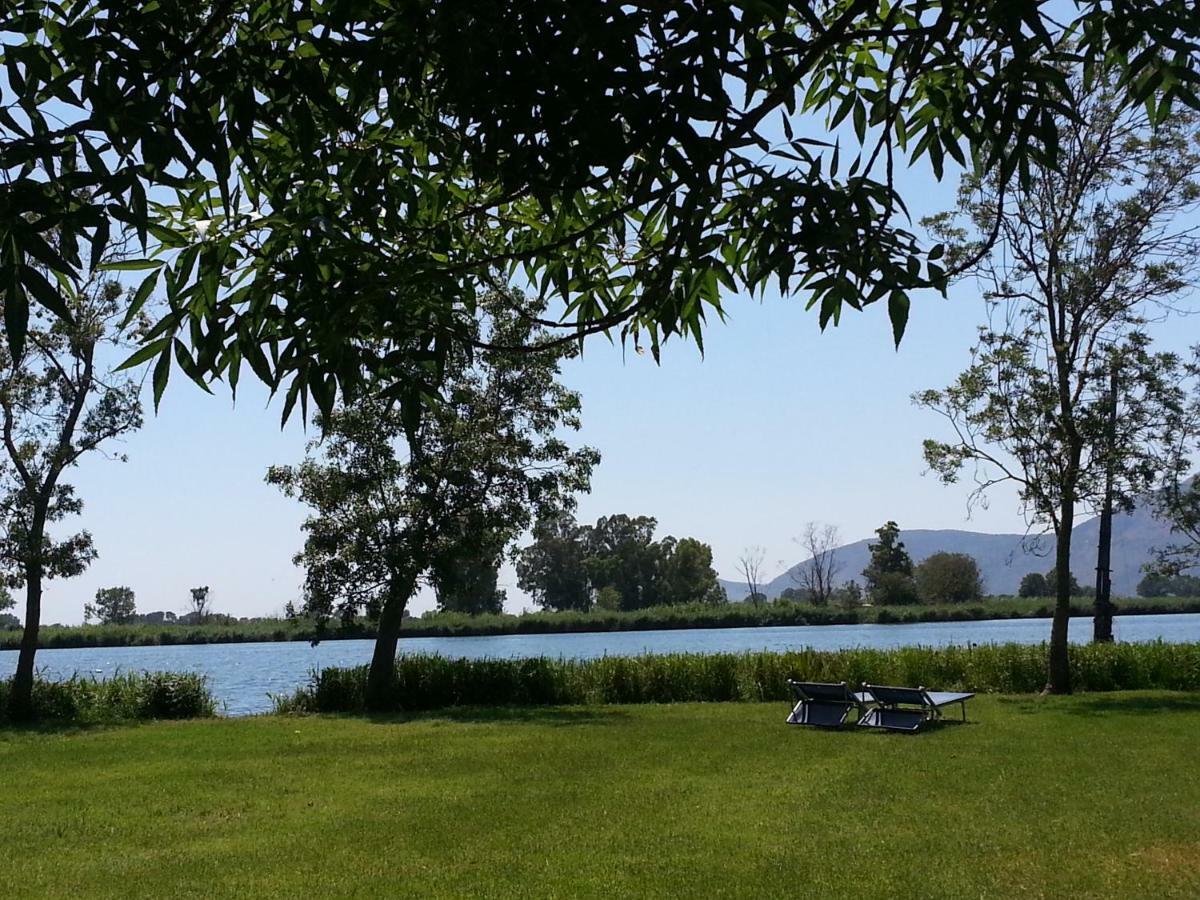 Magia Sul Lago Di Fondi Monte San Biagio Exteriör bild